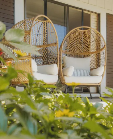 The Serene Escape 1-bedroom condo- 5 min walk to the beach - Koloa!