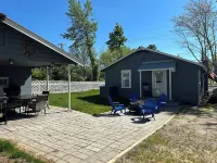 City Cottage- a country cottage in the heart of the city!