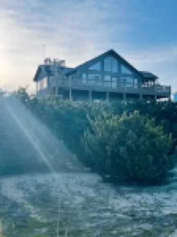 Dune Haus ~ Lovely Oceanfront Cottage Private Cape Hatteras Beach HotTub Lift