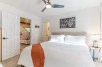 Nature Retreat - Dream Cabin in Helen, GA