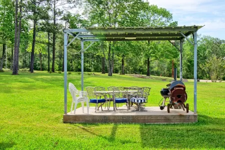 K&M Lake Rentals Cabin #3