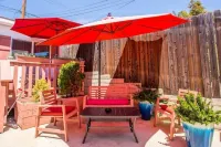 The Tiny Home in Thousand Oaks Boulderdash Indoor Rock Climbing 주변 호텔