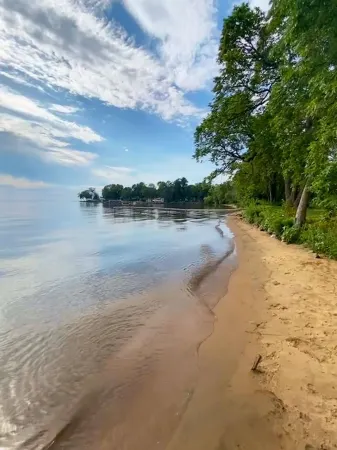 Private Beach on Lake Sleeps 17: Two Cabins, Kayaks, Docks, & Firepits