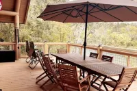 Luxury Riverfront Lodge Fishing, Hot Tub & White River Access and Ozark Views”