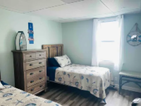 Sunset State of Mind 3 bedroom House Near Cape May Hotels in Villas