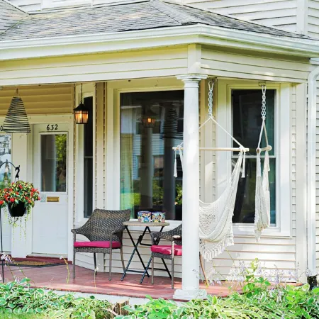 Impressive three bedroom on historic Fenelon Place