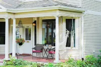 Impressive three bedroom on historic Fenelon Place