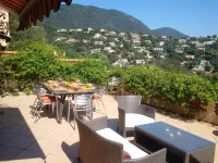 Appart. 4/6 pers. + Terrasse 50m2 , Unique sea view !