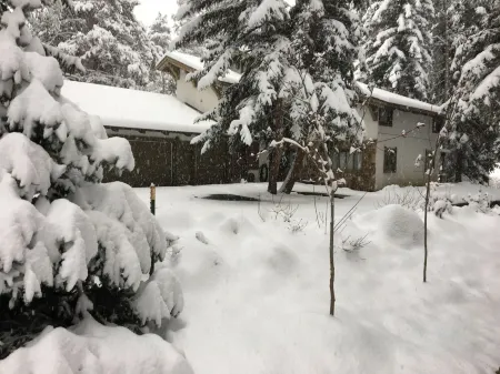 Single Family Home in between Lionshead and Vail Village, on the Gore Creek.