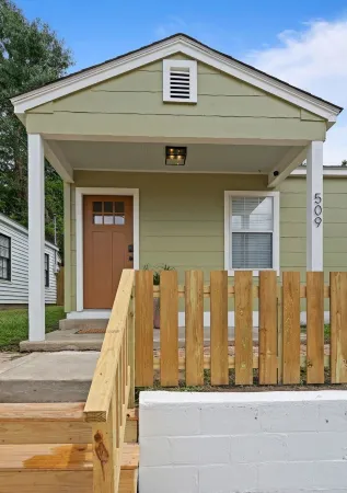 Cottage Row: Pinehurst