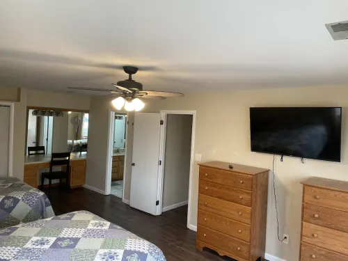 Spacious & Comfortable Home, Water Access Near Beach, Restaurants & Hampton Univ