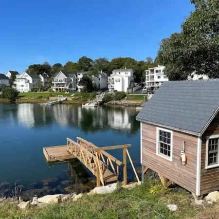 The Sea Eagle - Luxury 5 BR Waterfront Home in Boothbay Harbor with private dock