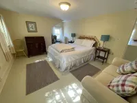 Apartment in historic harbor overlooking the harbor