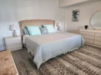 Islamorada Key Waterfront House w/ Private Boat Dock Hotel in zona Plantation Key