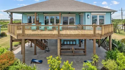Private & Relaxing Getaway Oceanview Walk to beach