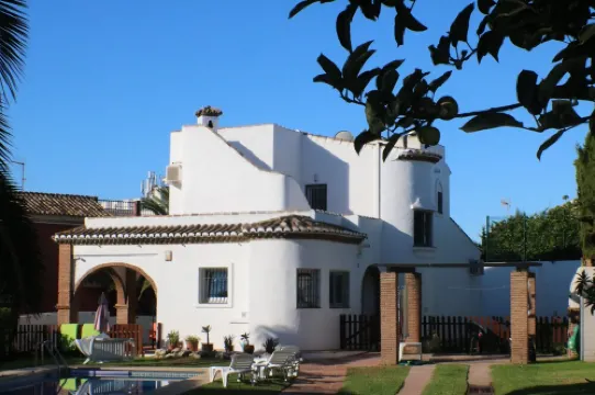 Holiday Villa near Marbella with private pool and 3 bedrooms