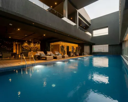 Courtyard Vadodara Hotels in Vadodara