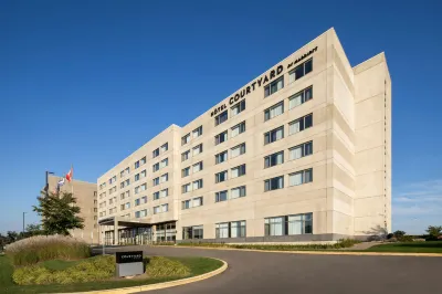 Courtyard Montreal Airport Hotel dekat Dorval Via Rail