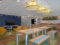 Spark by Hilton Savannah Midtown Hotels near Hunter Golf Course