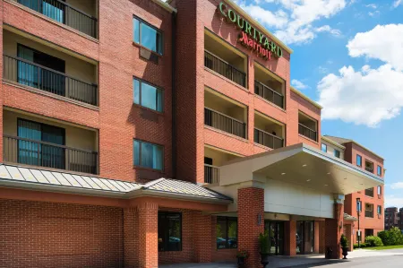 Courtyard Worcester
