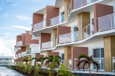 Sanctuary White Sands Hotels in 