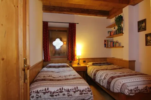 Holiday chalet  in Borca di Cadore - Dolomites - 15 km to Cortina d'Ampezzo#
