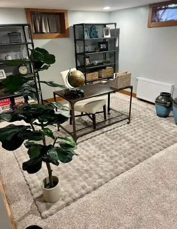 Cody's Downtown Den - DOWNTOWN - New listing & Pets Welcomed!