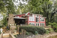 Beautiful Charlotte Lake Wylie Waterfront Bungalow