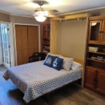On the Gulf! Luxury 4/3 with 2 Master Bedrooms, Pool and Spa and Dock!