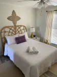 East End -Beach Oasis- St. George Island. Beach Condo / Full Sized Swimming Pool - Beach