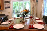 Spacious 5 BR 2 bath home on 1+ acre in Bar Harbor Hotel a Hancock County