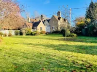 Beautiful Character Cottage in the Country