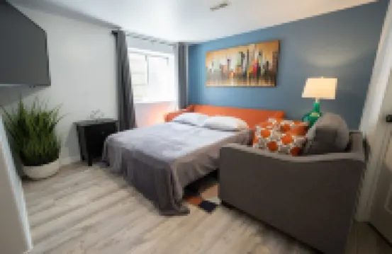 Lux 5bd King w/Theater+Office