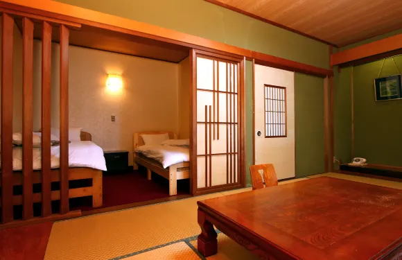 柿野温泉 八勝園湯元館