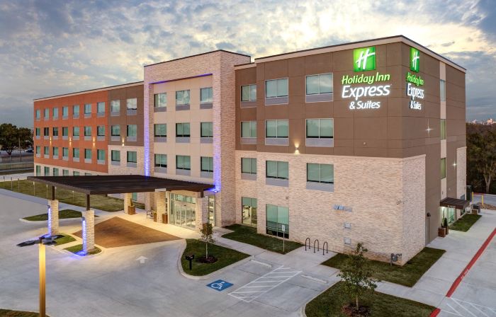 Holiday Inn Express & Suites AUSTIN AIRPORT EAST by IHG