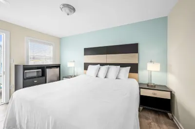 Madison Beach Motel