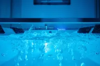 Premium Jacuzzi suite at the City Center - วิลล่า