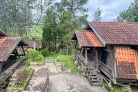 Urbanview Hotel AR Cottage Gambung Các khách sạn ở Cimaung