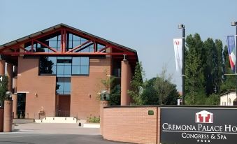 Cremona Palace Hotel