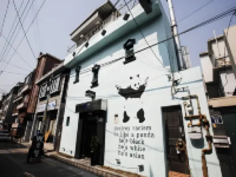 W Mini Hotel - Hostel