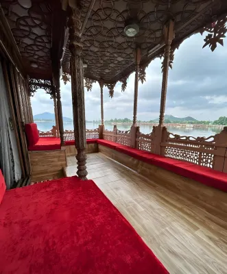Palace Heights Houseboats - balkon