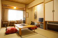 Ryokan Hinoemata - Kaplıcalı