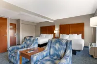Comfort Suites Near Birkdale Village- Huntersville فنادق في Cornelius