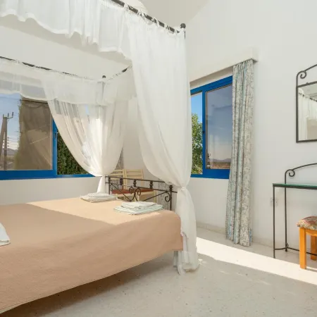 Villa Charoula Ena Large Private Pool, A/C, WiFi