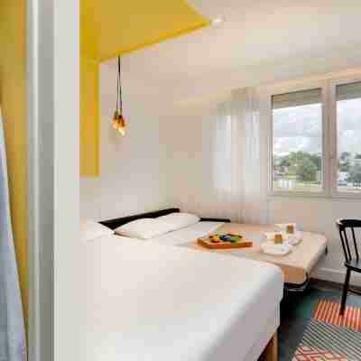 ibis Styles Auxerre Nord Rooms