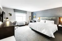 Hampton Inn & Suites by Hilton Quebec City Beauport Hotels in 