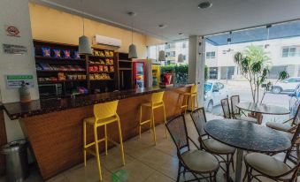 Coqueiros Express Hotel