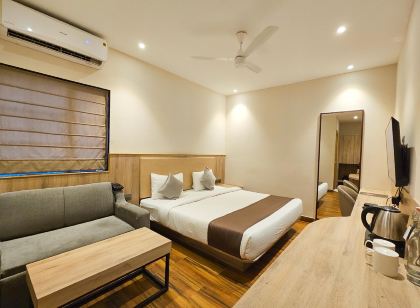 Firangipani Suites - A Corporate Boutique Hotel