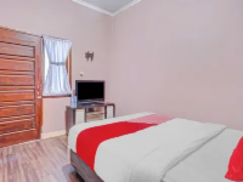 Hotel O Enggal Near Gor Saburai Formerly Hotel Pelangi โรงแรมในEngal