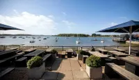 Idyllic 3 Bed Country Cottage - Apartments
